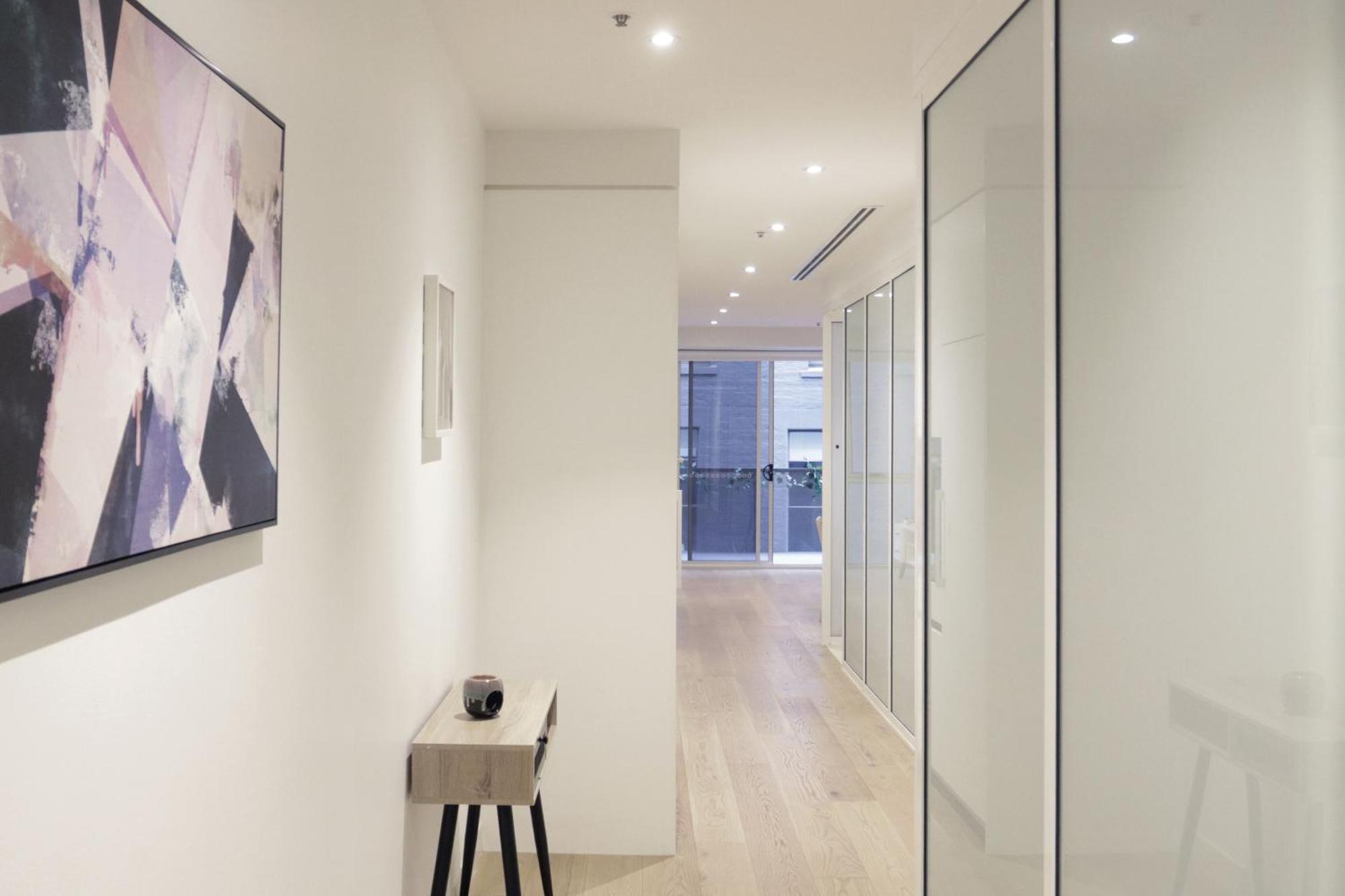 Absolute Collins Apartments Melbourne Exterior photo